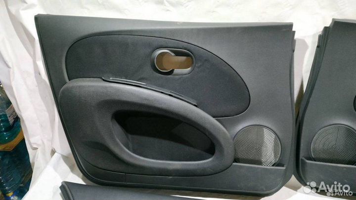 Обшивка двери карта Nissan Micra 3 (K12) CR12DE