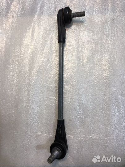 Стойка крепления стабилизатора передняя правая Bmw