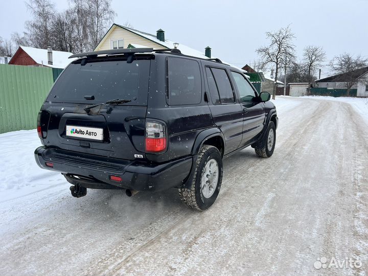 Nissan Pathfinder 3.5 AT, 2000, 261 317 км