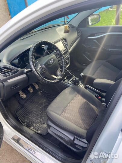 LADA Vesta 1.6 МТ, 2017, 180 200 км