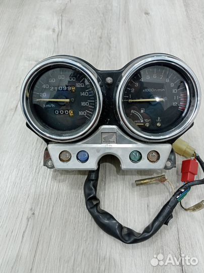 Приборная панель honda cb400