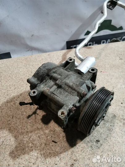 Компрессор кондиционера Nissan X-Trail T30 2.0