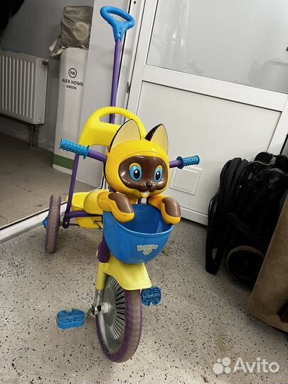 Детский велосипед с ручкой Котенок Гав