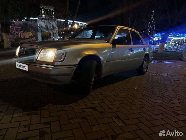 Mercedes-Benz E-класс 2.2 МТ, 1994, 640 000 км