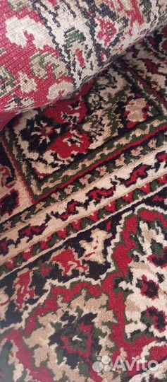 Ковер шерстяной