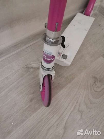 Двухколесный самокат Disney Princess