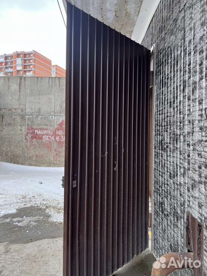 Ворота гаражные распашные