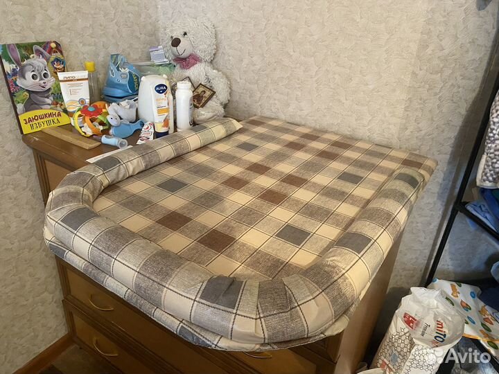 Доска для пеленания на комод