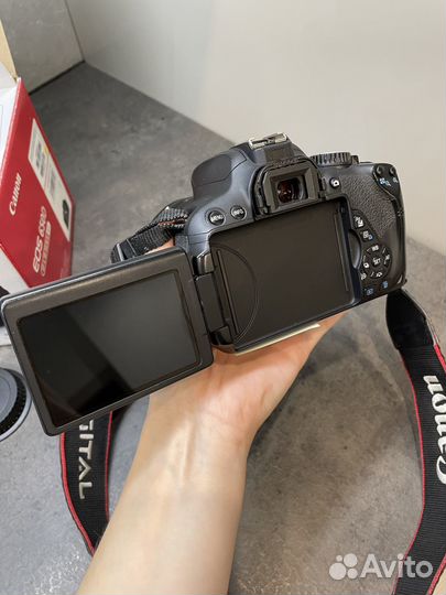 Зеркальный фотоаппарат canon 650d