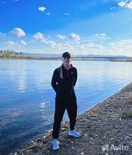 Менеджер по продажам