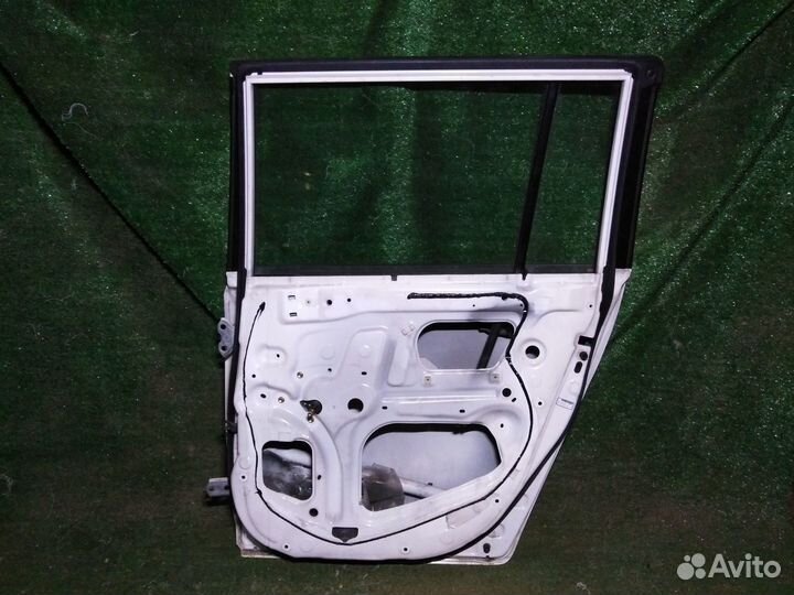 Дверь задняя правая Toyota Succeed XP50 Пустая