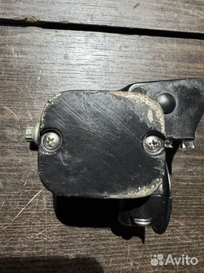 Тормозная машинка harley-davidson softail 94г