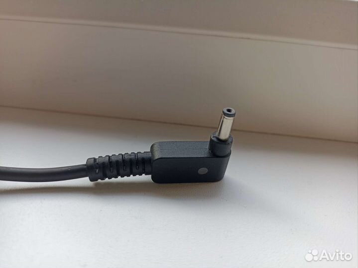 Блок питания Asus r33030