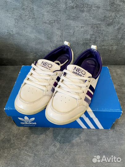 Женские кроссовки Adidas (оригинал) 36 р-р