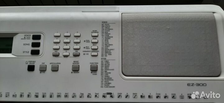 Синтезатор yamaha EZ-300