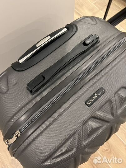 Чемодан большой L