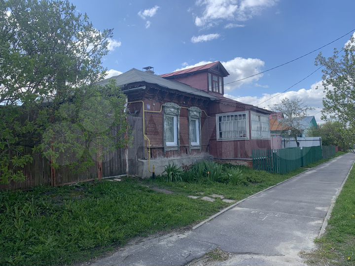 Дом 32,3 м² на участке 5,5 сот.