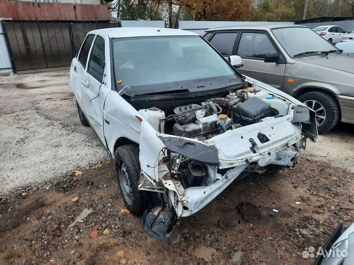 Разбор на Запчасти лада priora 2. 2017 года