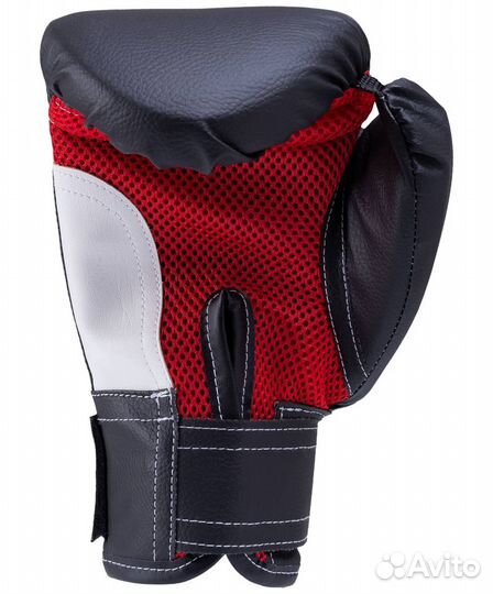 Боксерские перчатки