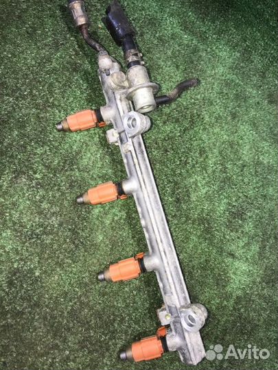 Топливная рампа Mitsubishi Space Star DG3A 4G18