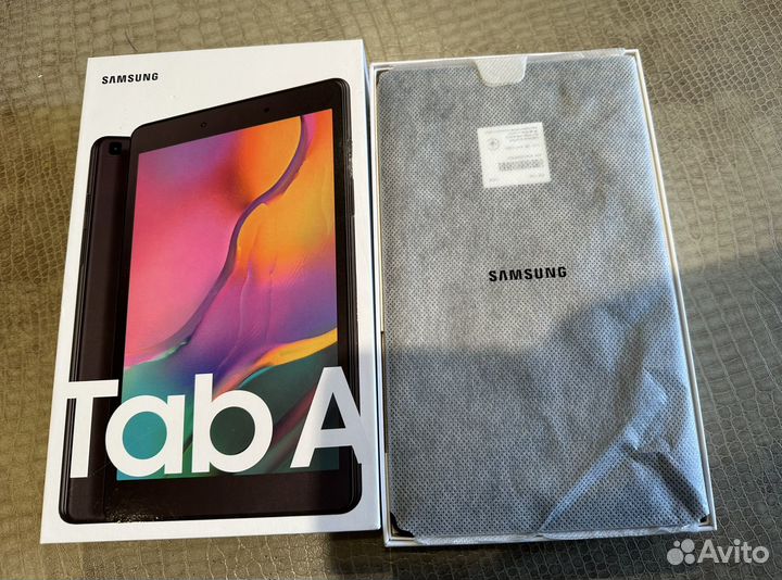Планшет samsung Galaxy Tab A32 гб
