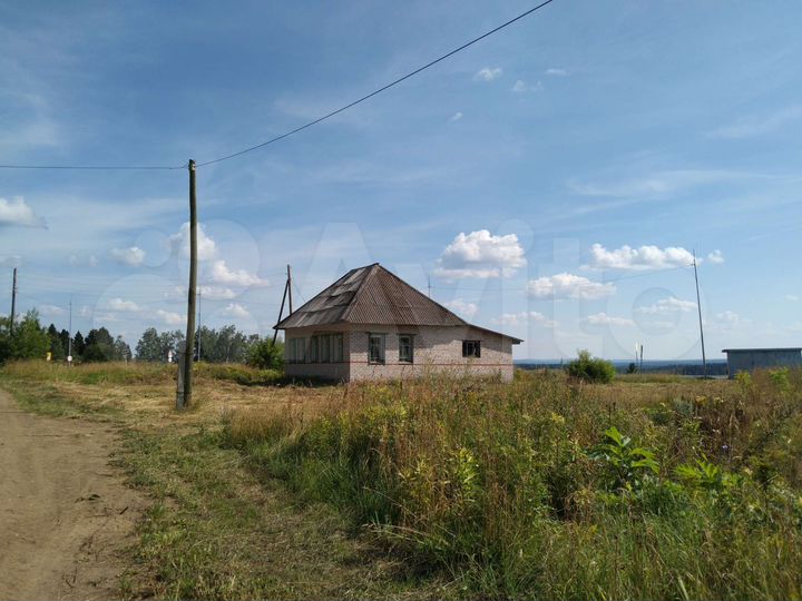 Дом 50 м² на участке 16 сот.