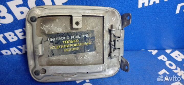 Лючок бензобака Hyundai Accent седан G4EC 2007