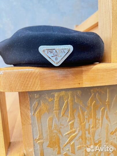 Оригинал прада бирет