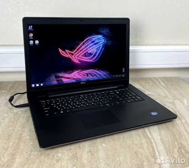 Dell Inspiron 5748 (17.3