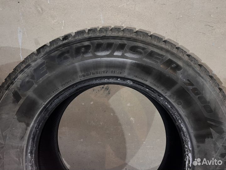 Bridgestone Ice Cruiser 7000 265/65 R17 116T