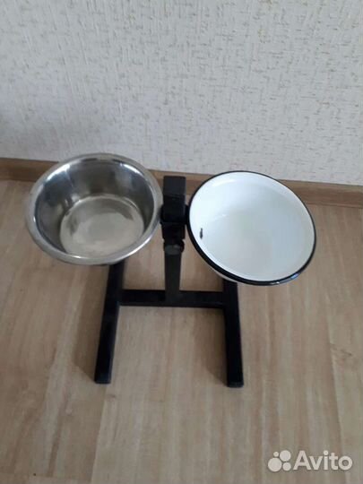 Подставка для кормления