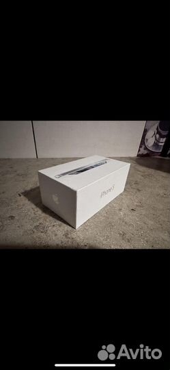 Коробка от iPhone 5
