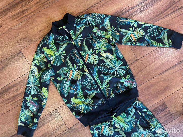 Костюм H&M раз.134