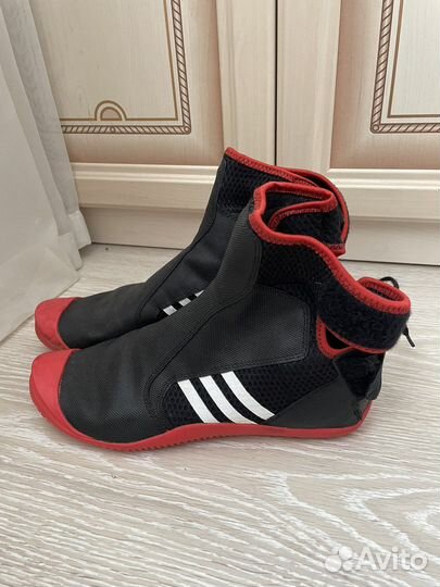 Борцовки adidas 42 размера