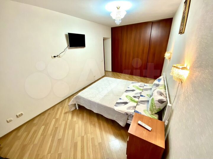2-к. квартира, 65 м², 9/17 эт.