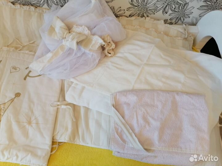 Комплект в кроватку с балдахином