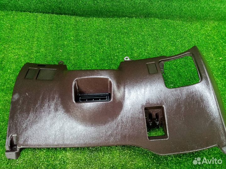 Консоль под рулевой колонкой Toyota Celica ST202