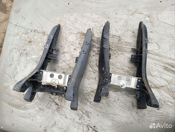 Suzuki Gsx r 600 - 750 k6 k7 подрамник