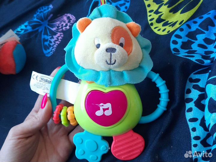 Музыкальный мишка