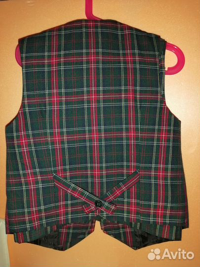 Жилетки Школьная страна и Next р 28-30-32/122-130