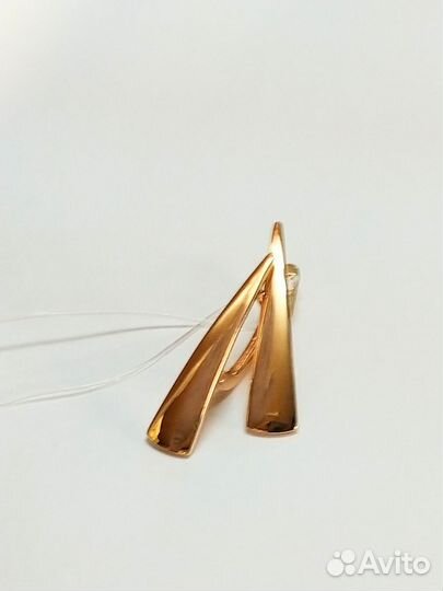 Золотые серьги