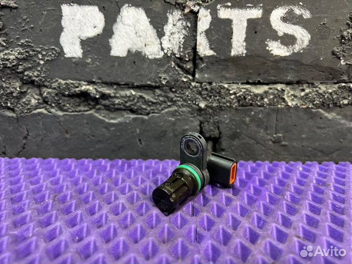 Датчик положения распредвала Nissan X-Trail