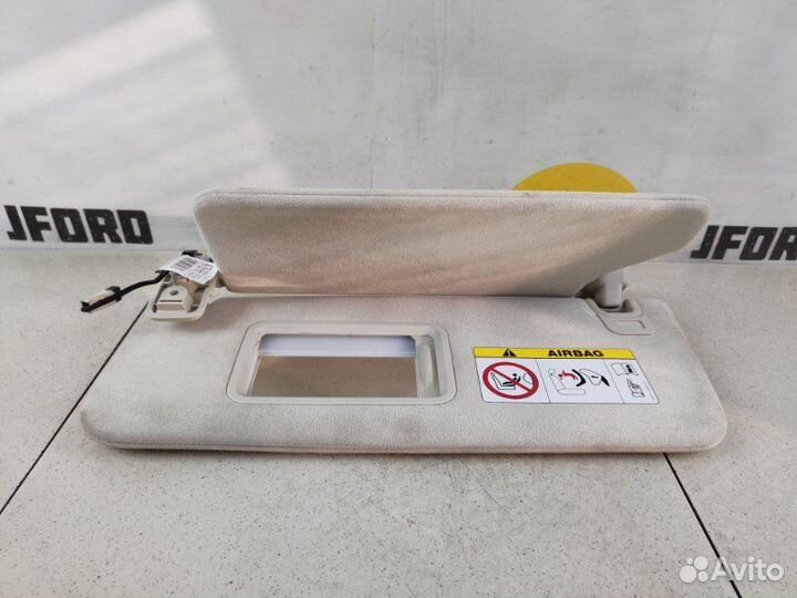 Козырек солнцезащитный правый Land Rover Range