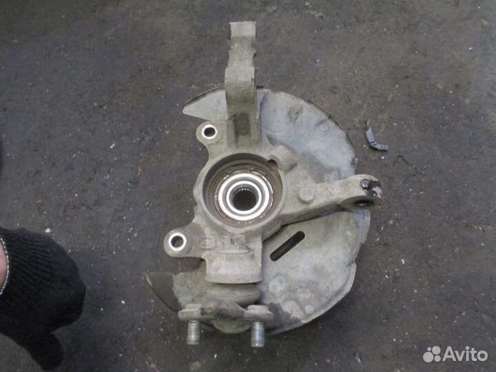 Кулак поворотный передний правый Lifan Solano 2010