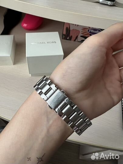Часы Michael Kors