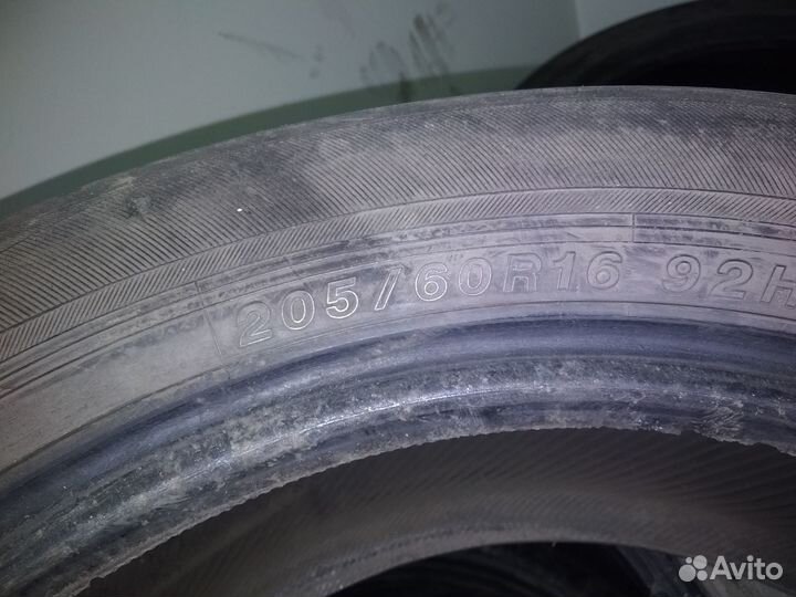 Yokohama BluEarth A34 205/60 R16