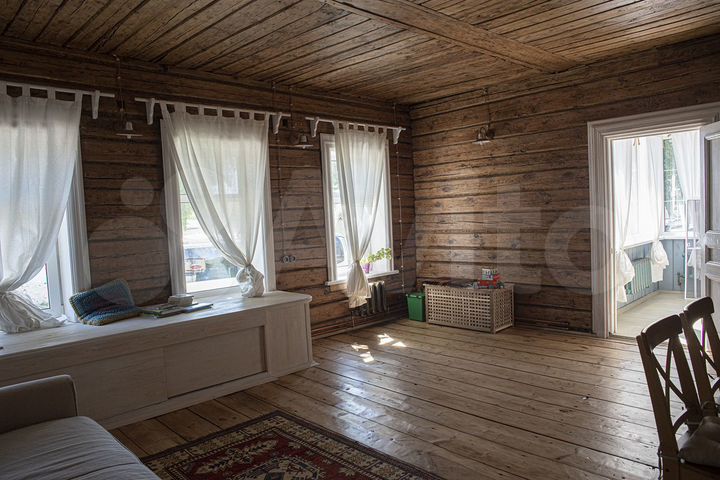 2-к. квартира, 50 м², 2/2 эт.