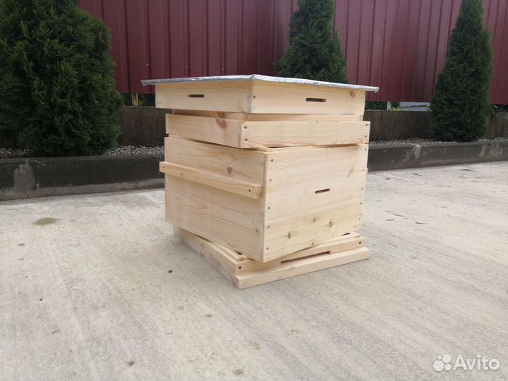 Ульи для пчёл 12-ти рамочные с корпусом
