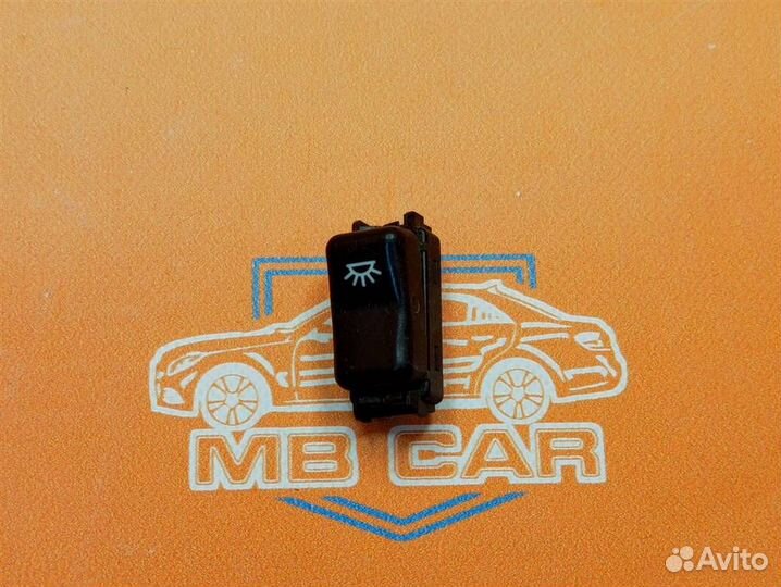 Кнопка w124 E-class 102.982