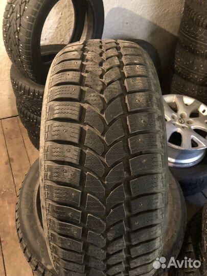 Tigar Sigura Stud 215/55 R17